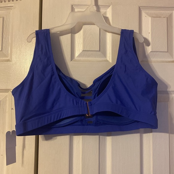 LYSA Swim plus size ladies bikini tops; size: 3X(26W). You get all 3. - Picture 5 of 8